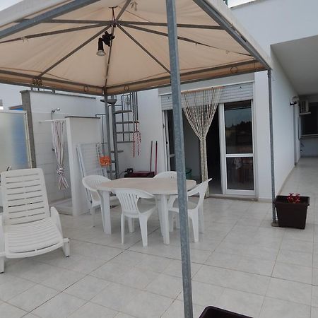 Otranto Green House Rum bild