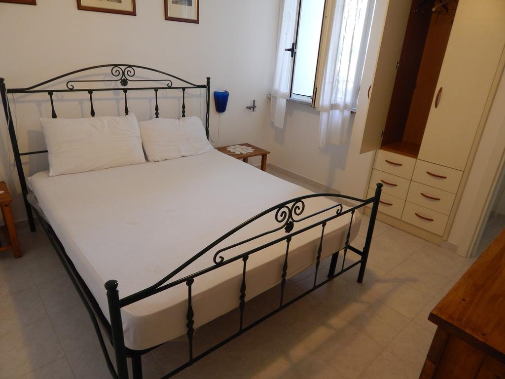 Otranto Green House Rum bild