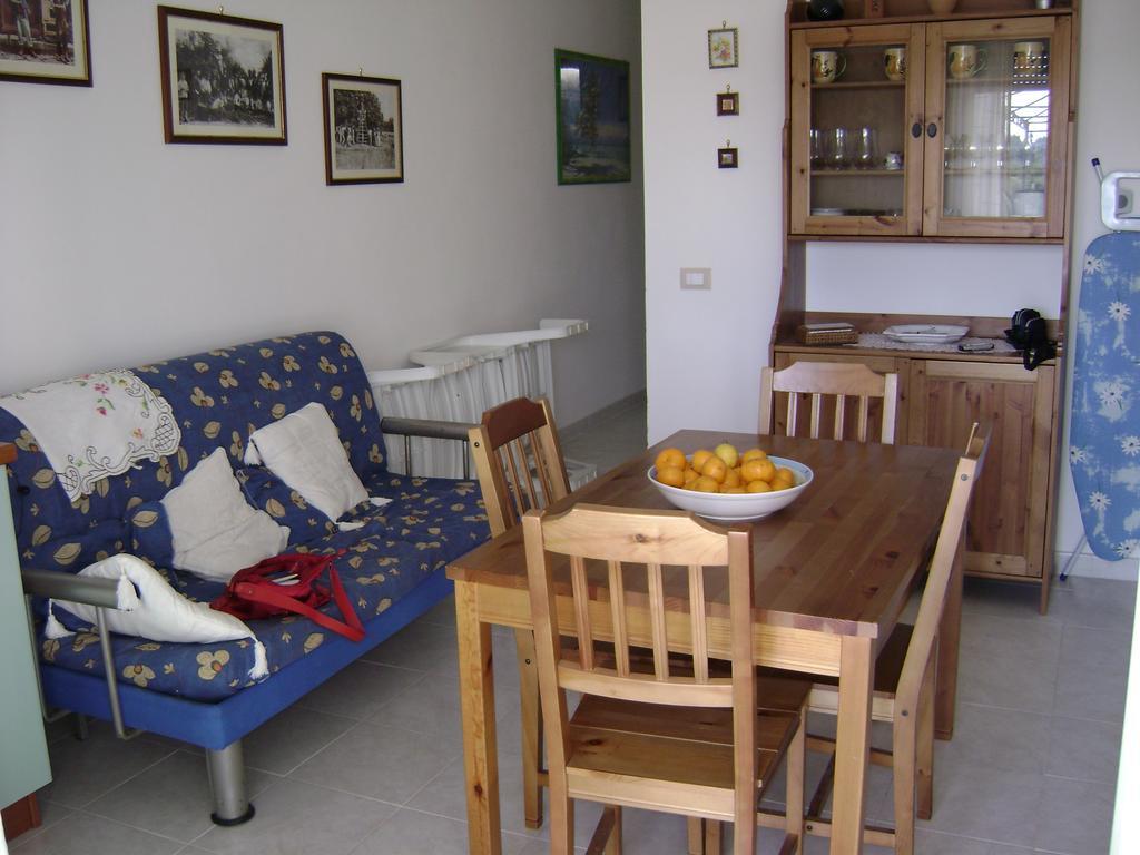 Otranto Green House Rum bild